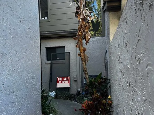 627 Woodridge Dr, Fern Park, FL 32730