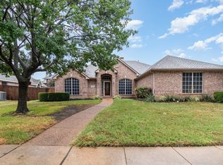 2109 Vintage Dr, Corinth, TX 76210