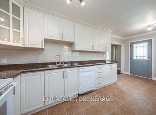 709 Gilbert St W, Whitby, ON L1N 1S1