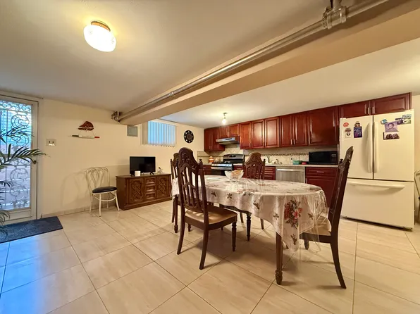 2049 71st Street image 14 of 19