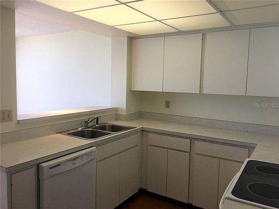 2nd image of 770 S Palm Ave APT 1503