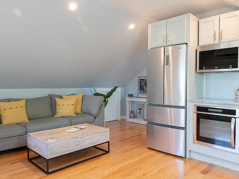 24 E Bowery St #3 — Photo 12