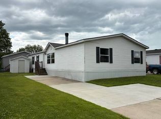 59130 Dawn St, New Haven, MI 48048
