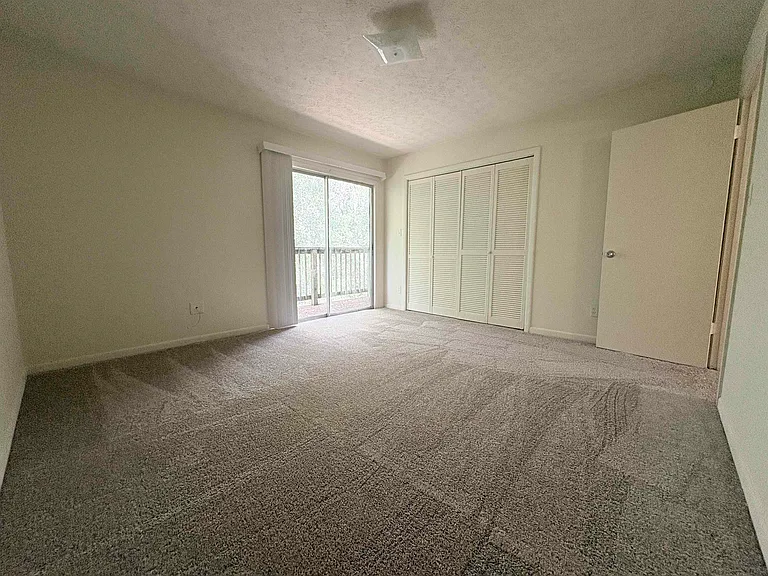 1734 Hartsfield Rd #D — Photo 14