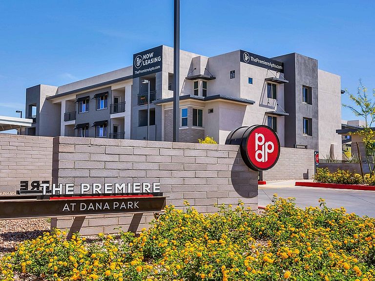 The Premiere at Dana Park Apartment Rentals with Virtual