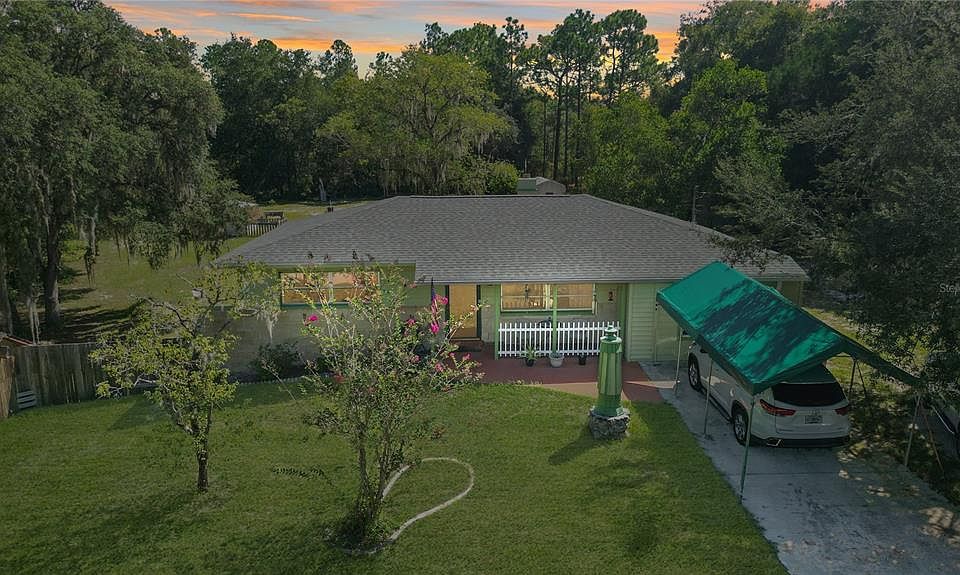 1st image of 4609 SW Zinnia Ct