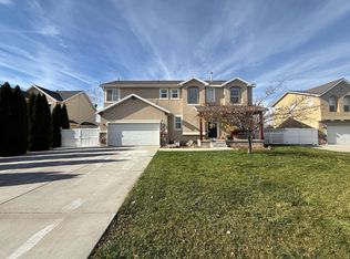 1101 S Topaz Rd, Saratoga Springs, UT 84045