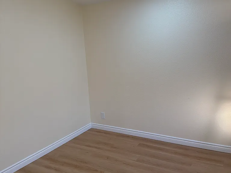 28103 Dustin Acres Rd — Photo 11