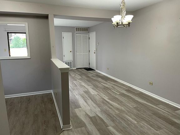 4th image of 2238 Abbeywood Dr APT D