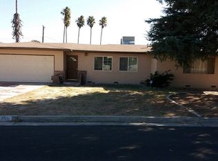 3290 W Nicolet St, Banning, CA 92220