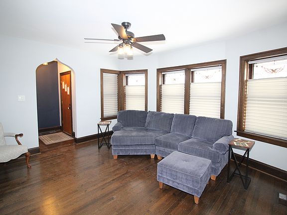 4th image of 3730 Madison Ave