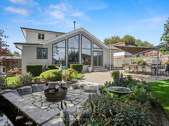4th image of 8 Grassington Cres