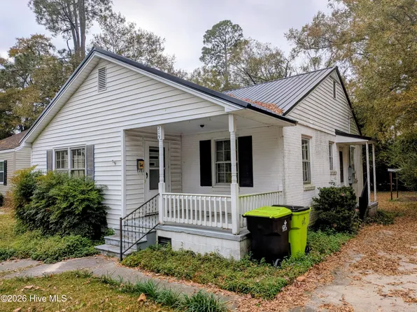 209 N Thompson Street, Whiteville, NC 28472