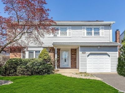 1305 Prospect Avenue, East Meadow, NY, 11554