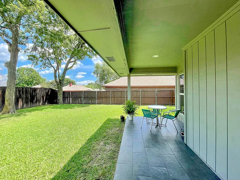 3008 Osceola Dr — Photo 17