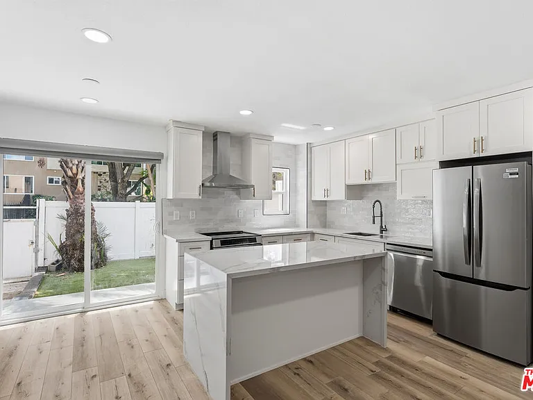 929 N Stanley Ave #1 — Photo 7