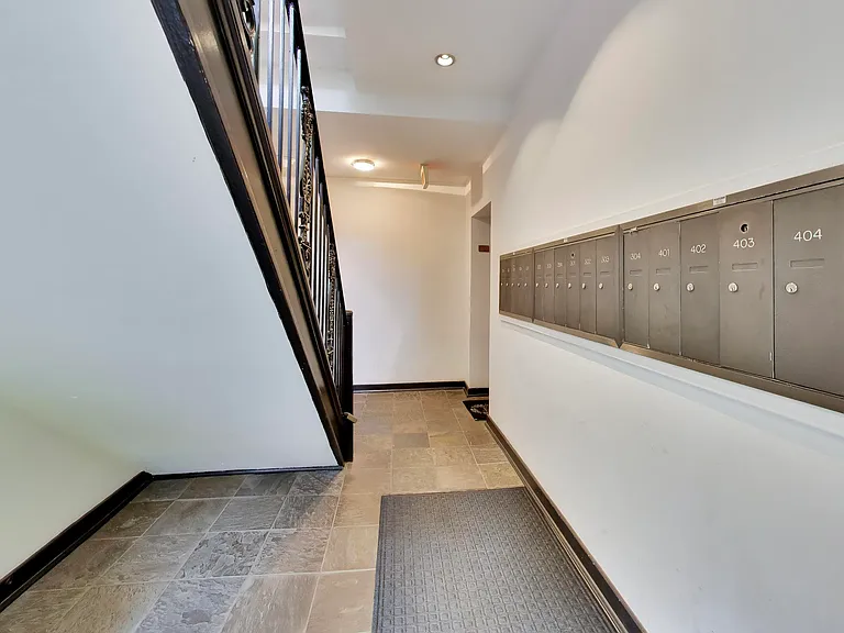 116 N Carolina Ave SE #302 — Photo 9