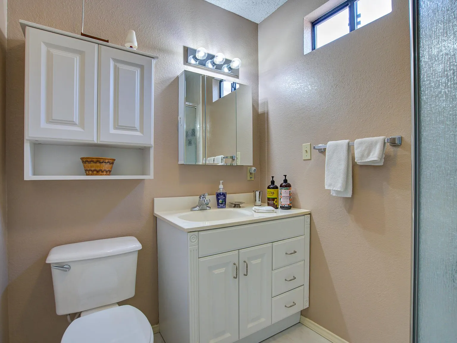175 Heather Drive — Photo 4