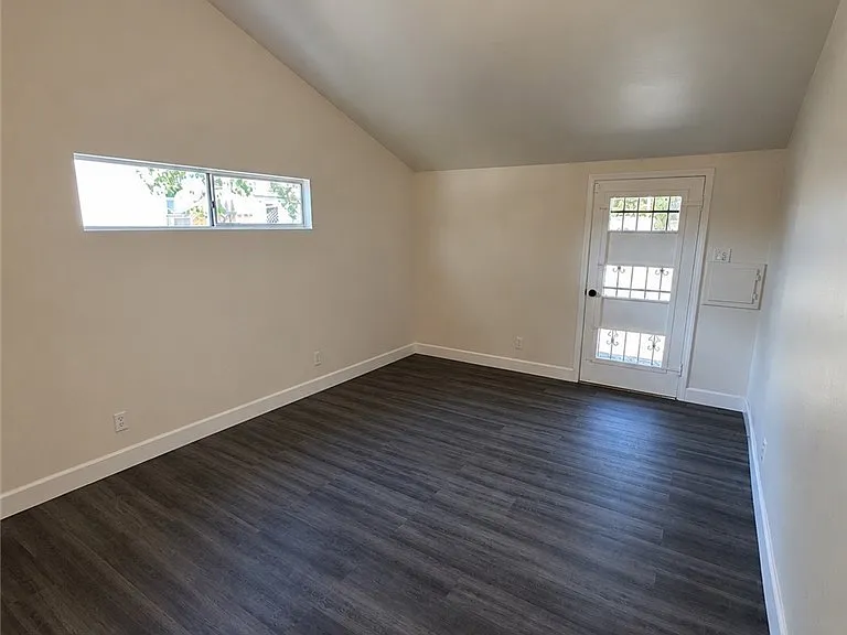 454 S Rosario Ave #A — Photo 13