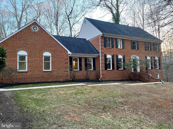 11698 Howitzer Ln, Woodbridge, VA 22192