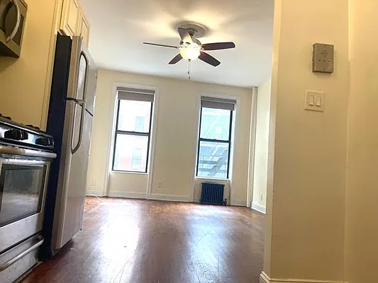 Rented by Oxford Property Group | media 18