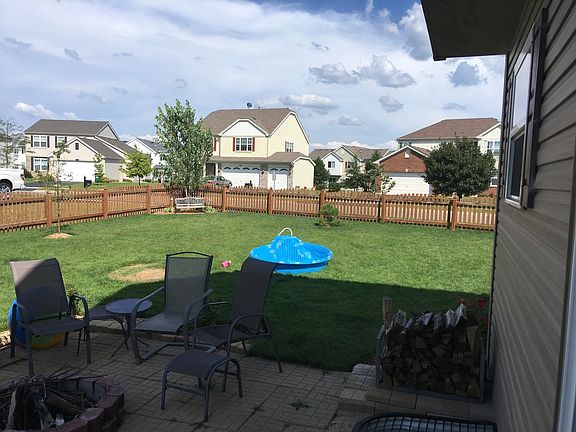 4th image of 193 Bloomfield Dr