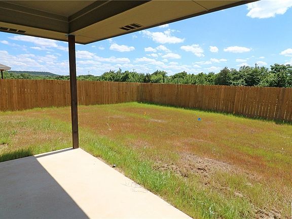 3rd image of 2601 Settlement Dr