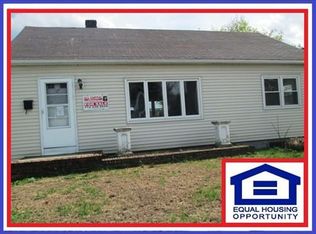 17 Central Pl, Leominster, MA 01453