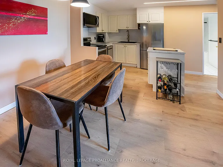 120 Barrett Ct #411 — Photo 9