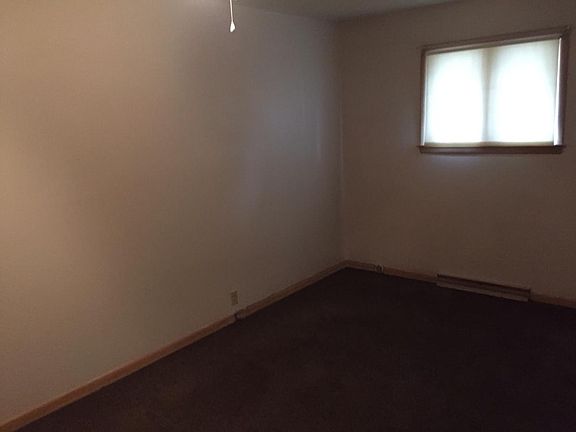 2nd image of 2504 N Washington St APT A