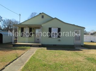 811 E 12th St, Roanoke Rapids, NC 27870