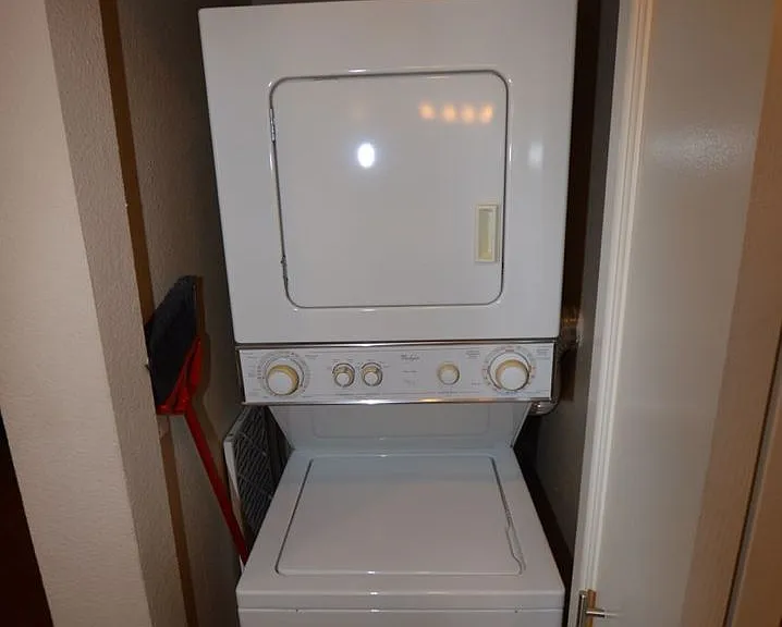 230 E Flamingo Rd #231 — Photo 8