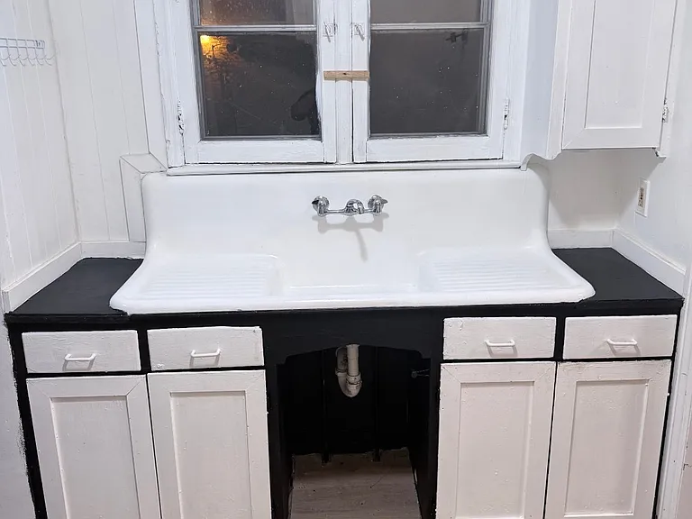 5751 Grayton St #1 — Photo 5