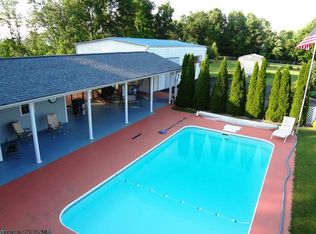 2508 Vannoys Mill Rd, Philippi, WV 26416