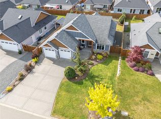 580 Avalon Pl, Parksville, BC V9P