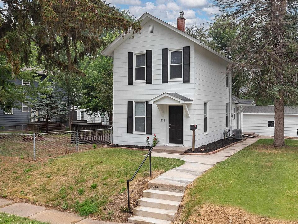 1st image of 512 E Pleasant St