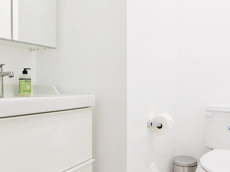 9912 Robbins Dr #9912 — Photo 17