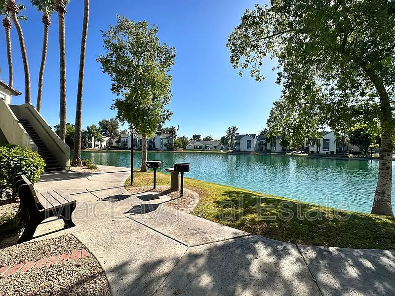 1825 W Ray Rd #2126