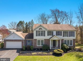 12083 Long Lake Dr, Owings Mills, MD 21117