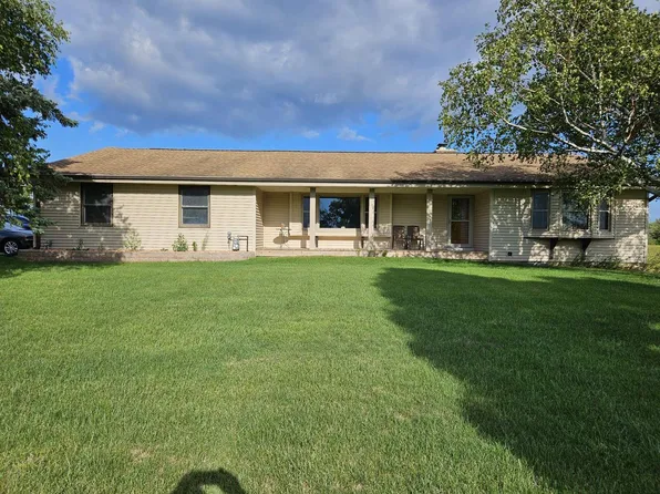 4405 South Divison ROAD, Waterford, WI 53185
