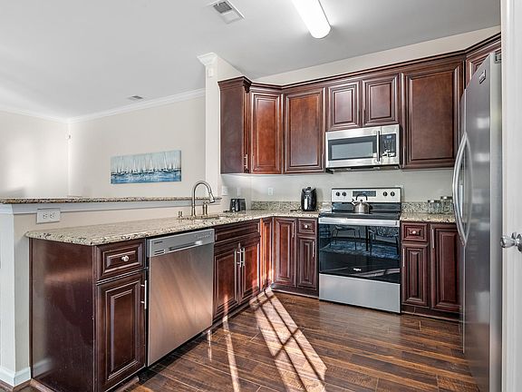 5th image of 233 Sykes Ave #233A