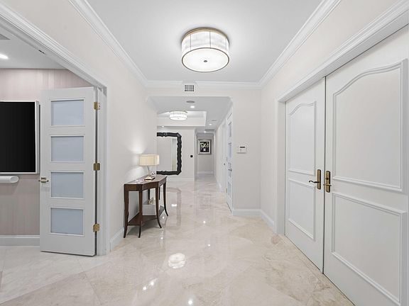 5th image of 400 S Ocean Boulevard #25