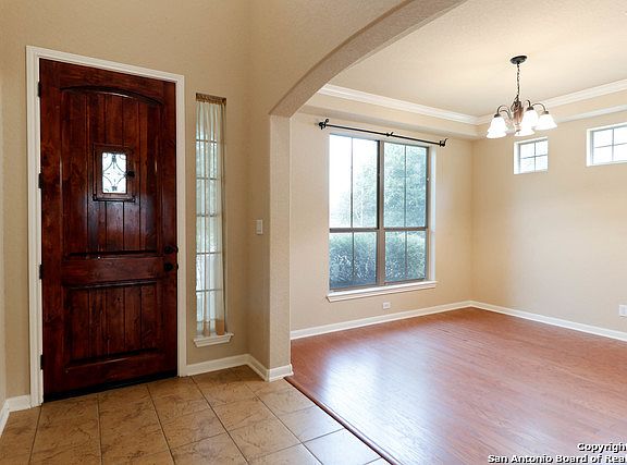 5th image of 2224 Mesa Brook