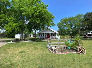 22764 Fm 2620 Rd, Bedias, TX 77831