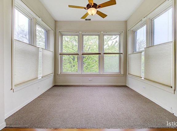 4th image of 5203 S Ingleside Ave #3