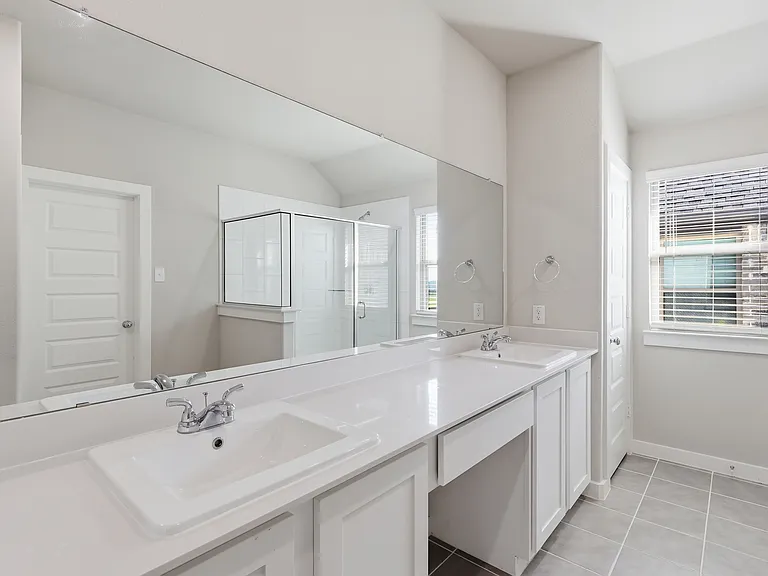 2629 Green River Rd — Photo 8