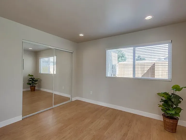 2362 Casement St #2362 — Photo 8