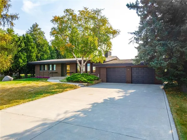 515 Trinity Church Rd, Hamilton, ON L0R 1P0