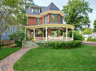 1200 State St, Saint Joseph, MI 49085