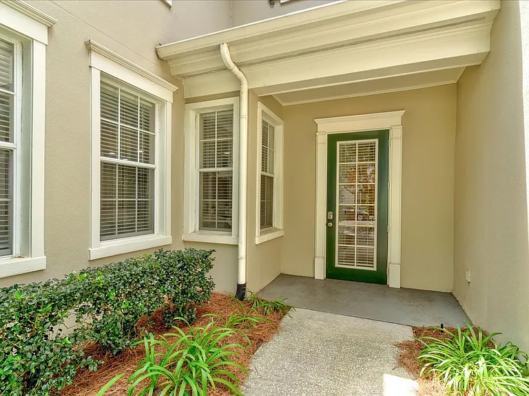 1570 Lake Baldwin Ln #A — Photo 2